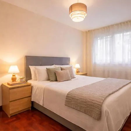 Luminoso Y Acogedor En Апартаменти Хіхон