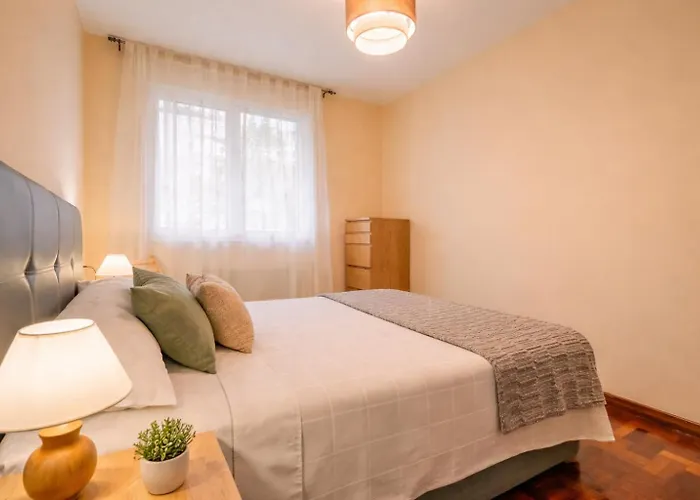 Luminoso Y Acogedor En Апартаменти Хіхон